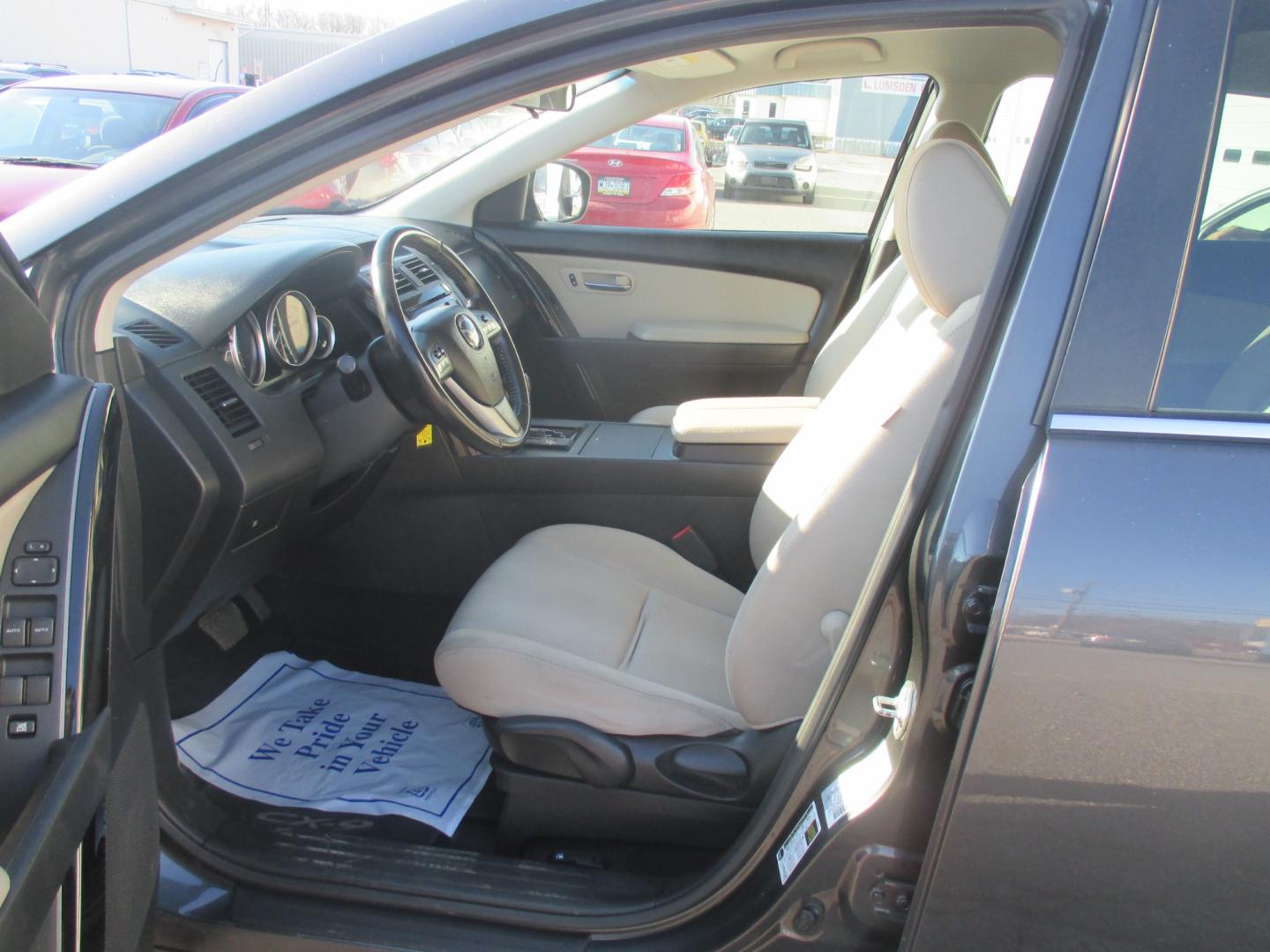 2013 GRAY Mazda CX-9 Sport AWD (JM3TB3BVXD0) with an 3.7L V6 DOHC 24V engine, 6-Speed Automatic transmission, located at 1254 Manheim Pike, Lancaster, PA, 17601, (717) 393-9133, 40.062870, -76.323273 - Photo#9